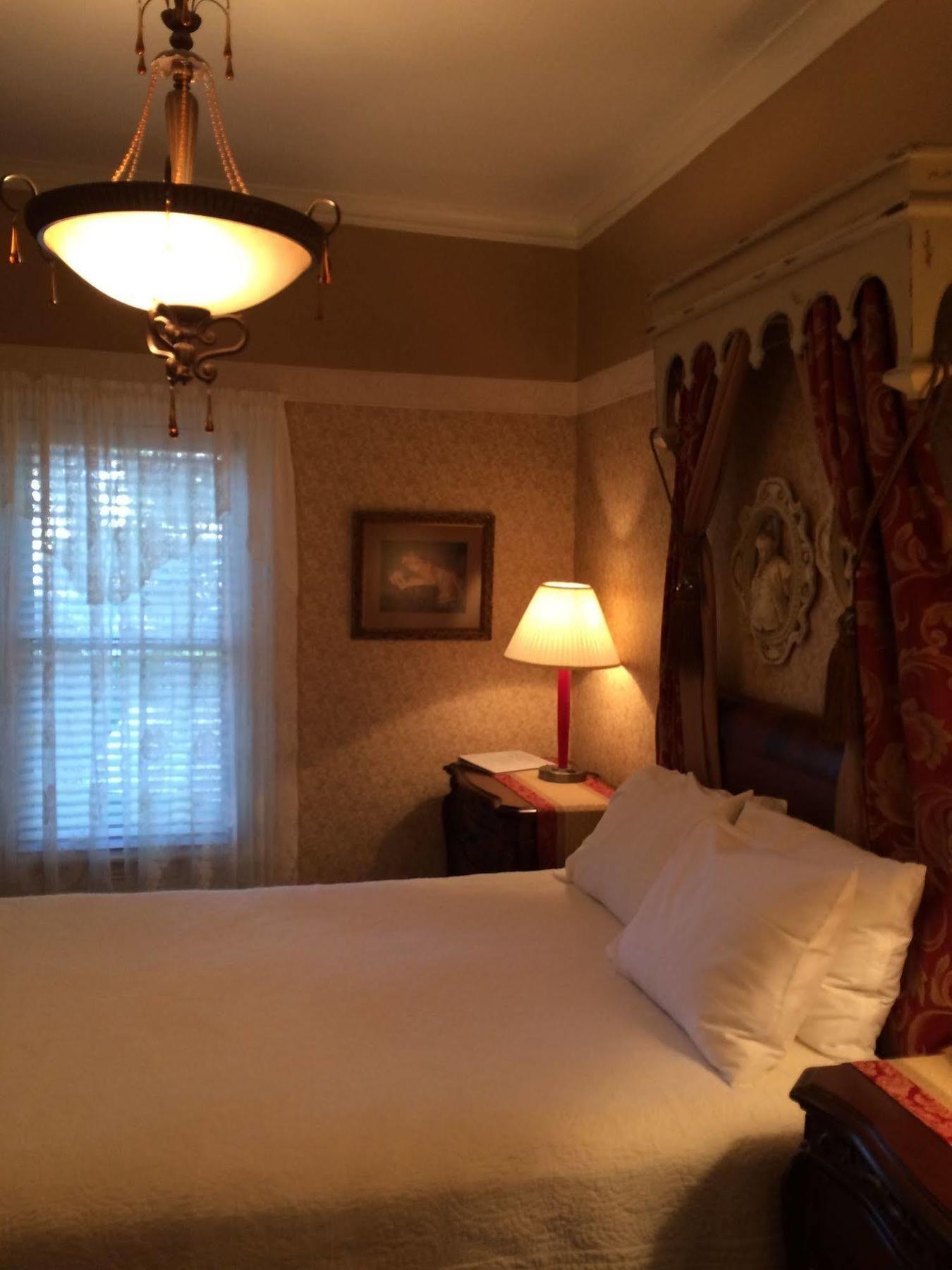 The Ginkgo Tree Bed and Breakfast Mount Pleasant Εξωτερικό φωτογραφία